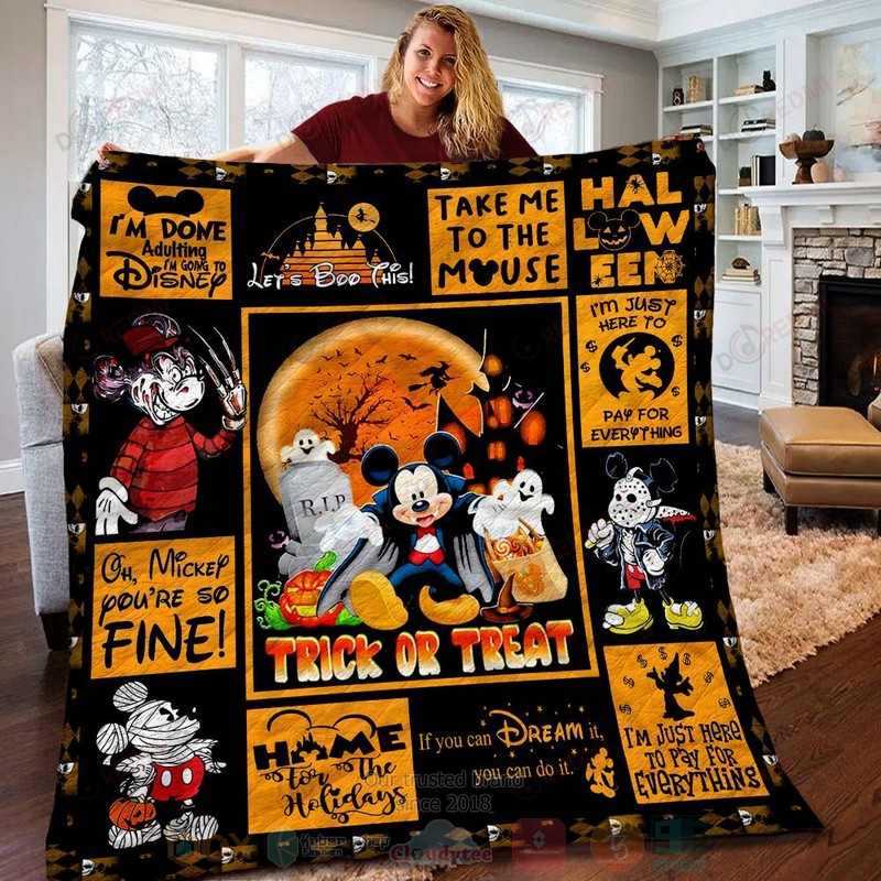 HOT Mickey Mouse Halloween Luxury Quilt 5