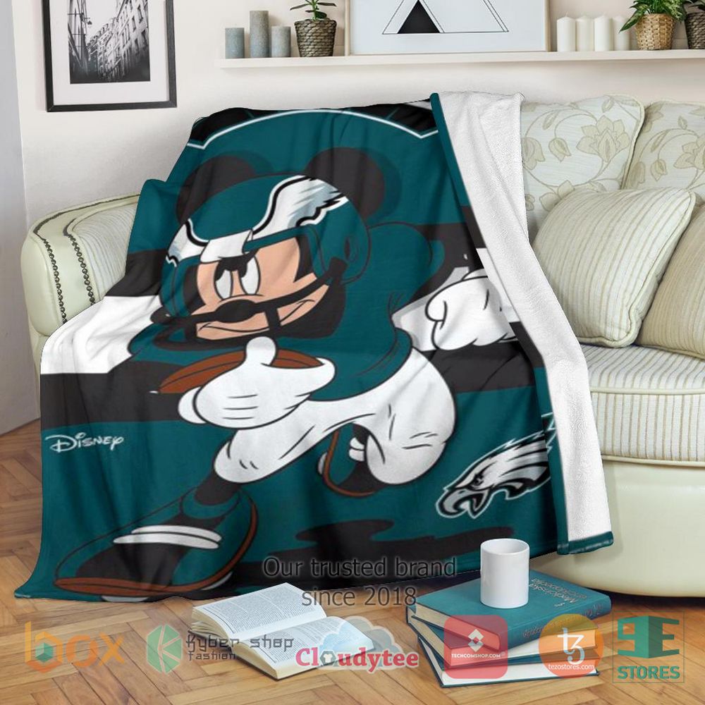 HOT Mickey Plays Eagles For Football Fan Blanket 11
