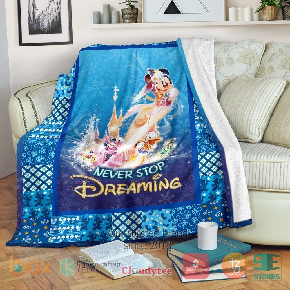 HOT Never Stop Dreaming Mickey Blanket 16